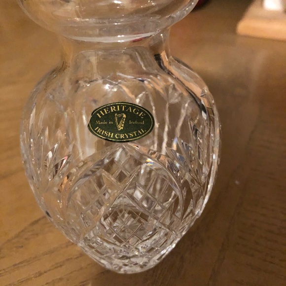Heritage Clear Crystal Vase - Picture 2 of 2